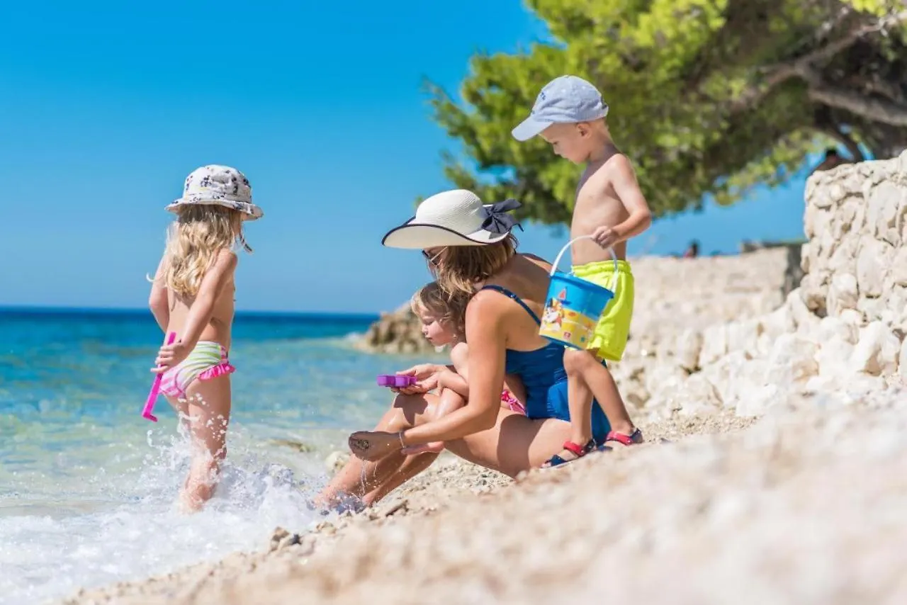Apartments Prestige Petrcane Croatia